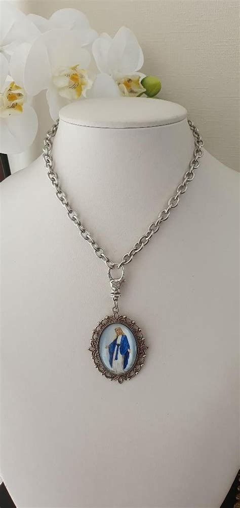 Virgin Mary Necklace/ Virgin Silver Necklace/virgin Medal | Etsy | Hand ...