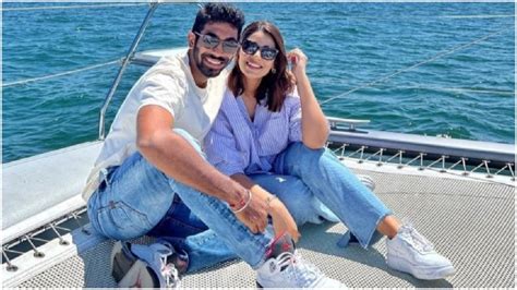 Jasprit Bumrah's Wife Sanjana Ganesan Gives Epic Reply to Social Media ...