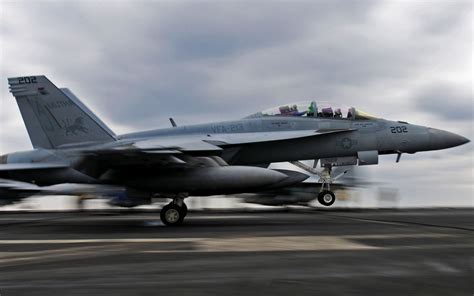 Free Widescreen Wallpapers: F/A-18F Super Hornet Carrier Operations ...