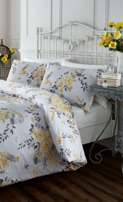 Yellow floral duvet set | Modern luxury bed, Bedroom styles ...