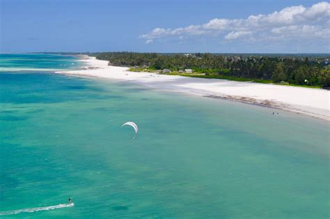 Overview : A Quick Guide to Diani Beach