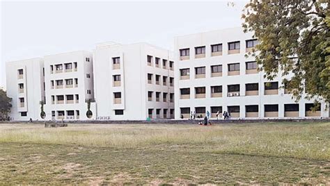 St. Xavier's College Ahmedabad - Courses, Fees and Admissions | Joon Square