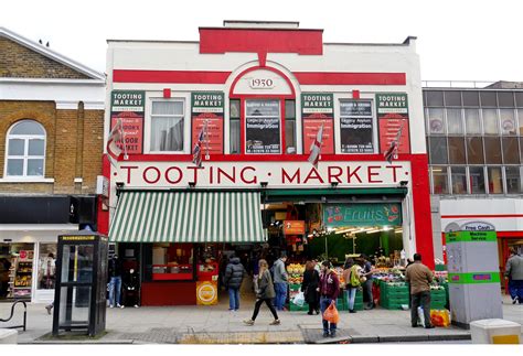 A Foodie's Guide To Tooting Market 2020: Where To Eat in Tooting