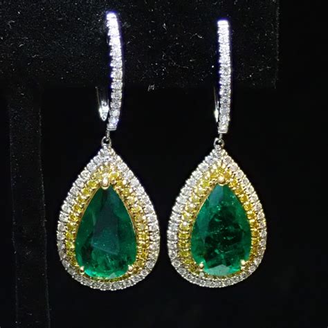 3.82tcw Colombian Emerald Earrings