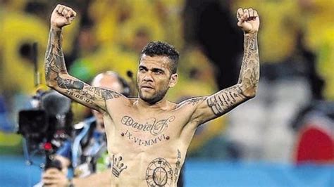 12 Athletes with Most Eye-Catching Tattoos in Sport