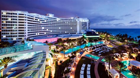 Best Oceanfront Hotels in Miami Beach & South Beach