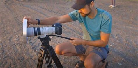 How to Photograph a Solar Eclipse | Equipment + Camera Settings