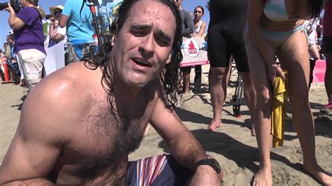 Surf City Surf Dog 2014 - Extra Large Dogs - YouTube