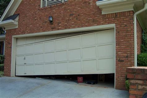 Get Affordable Garage Door Off Track Services In Arkansas