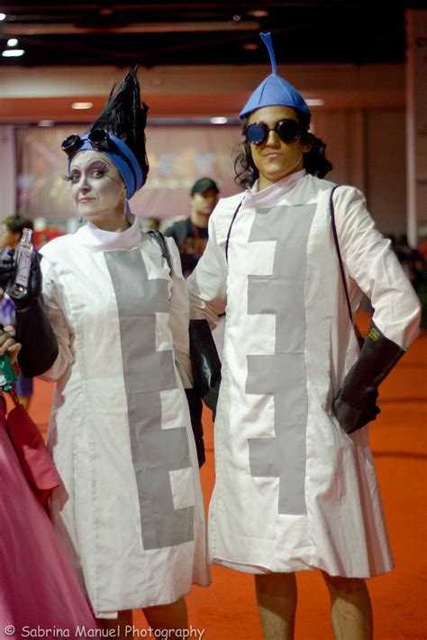 Yzma and Kronk | Cosplay costumes, Disney cosplay, The emperor's new groove