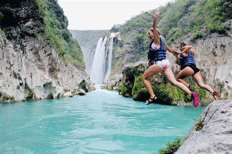 Play In Stunningly Sea Green Waterfalls In Ciudad Valles, Mexico!