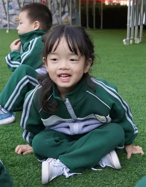 All The Things You Need To Know About School Uniforms In China