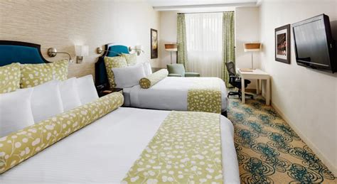 Editor picks: Hotels near Syracuse University