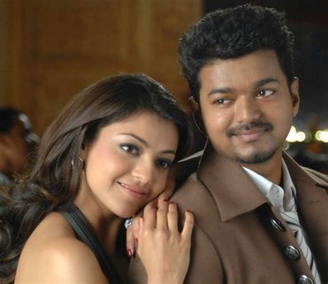 Thuppakki Photos: HD Images, Pictures, Stills, First Look Posters of Thuppakki Movie - FilmiBeat