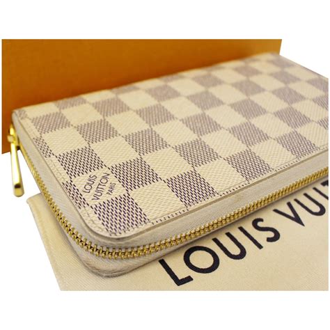 LOUIS VUITTON Damier Azur Zippy Long Wallet White-US