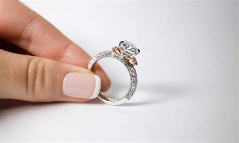 5 Tips to Help Him Design Your Unique Engagement Ring | Diamondport