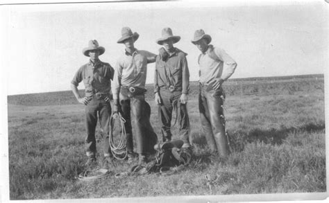 Early American Settlers 1800 | Lyman County pioneers and early settlers | Cabins and Sod Huts ...