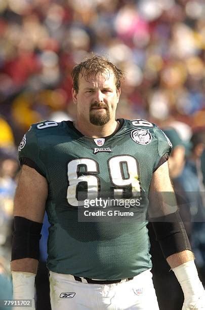 271 Philadelphia Eagles Jon Runyan Photos & High Res Pictures - Getty Images