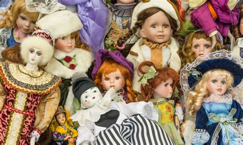 Antique Dolls Value (Identification & Price Guides)