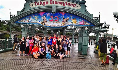 ECC Japan Tour 2013: Disneyland!