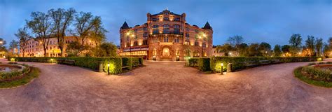 Grand Hotel in Lund by night 360 Panorama | 360Cities