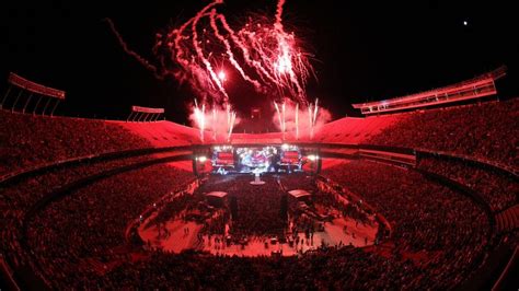 Country megastar announces Arrowhead Stadium concert this Summer