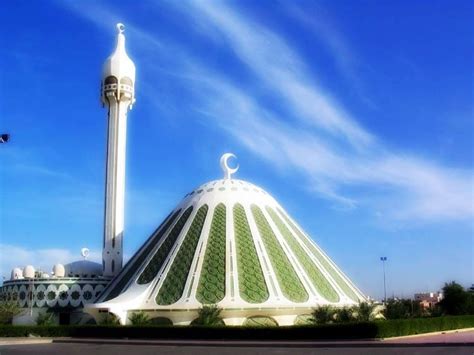 Fatma Mosque in Kuwait. | Mosque, Mosque architecture, Masjid