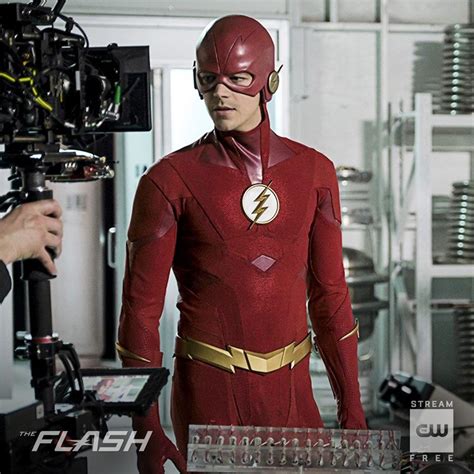 'The Flash' Season 6 Villain Connected To 'Crisis' Crossover!