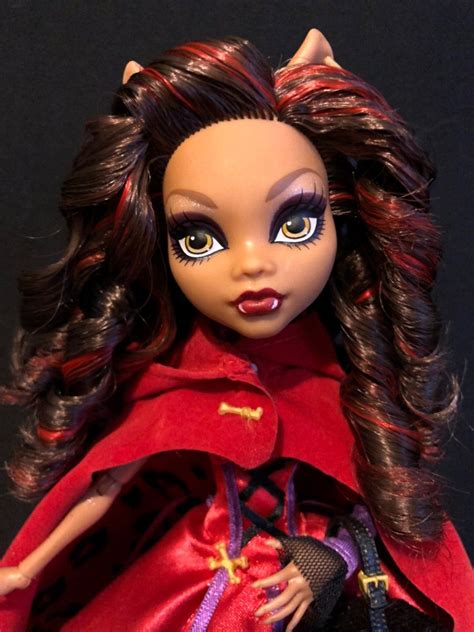 Pin by Heather Durband on doll hairstyles | Monster high doll clothes ...