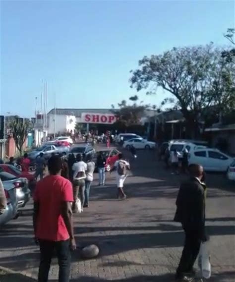 Residents loot shops in KZN | Dailysun