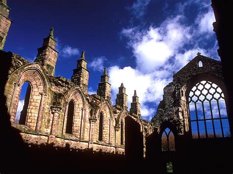 Holyrood_Abbey - photo by LASZLO ILYES from Cleveland, Ohio, USA ...