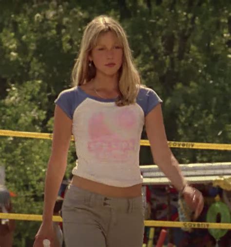 Emma Nelson Degrassi | Late 2000s fashion, 2000s teen fashion, Outfits 2000s