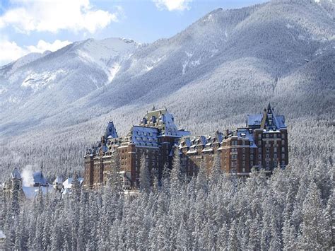 10 Great Canadian Hotels From Coast to Coast | Reader's Digest Canada