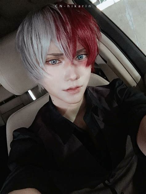 Todoroki Shouto by Hikarin | Todoroki cosplay, Cosplay anime, Manga cosplay