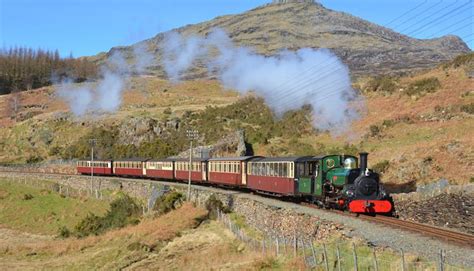 Ffestiniog Railway - Go North Wales