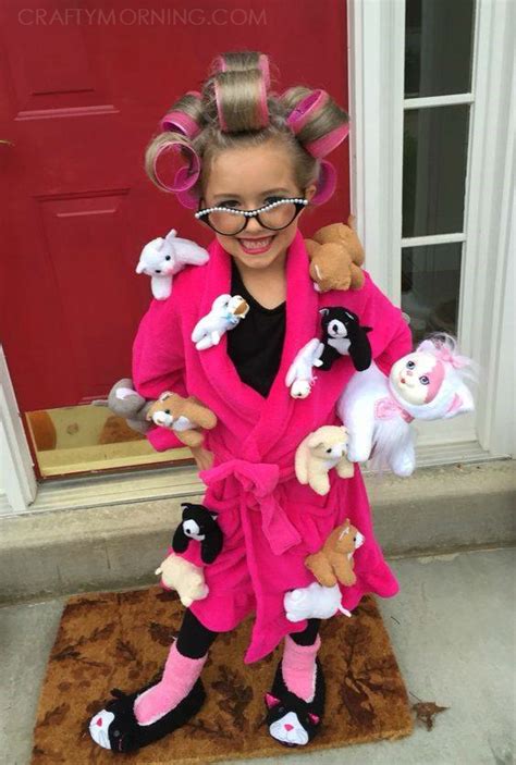 Crazy Cat Lady Halloween Costume - Crafty Morning