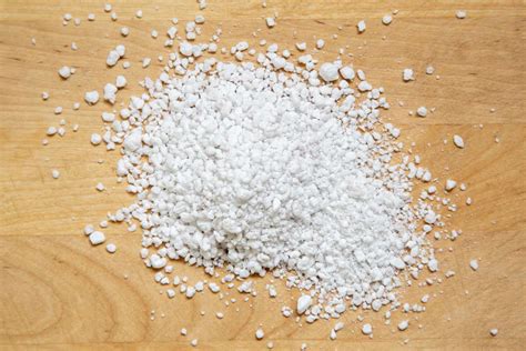 What Is Perlite and How Is It Used in Planting? - TrendRadars