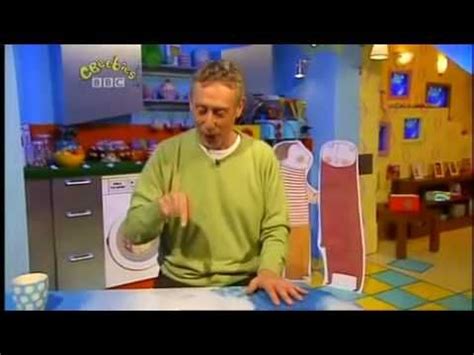 1000+ images about BBC, CBeebies Bedtime Stories. on Pinterest | Robins ...