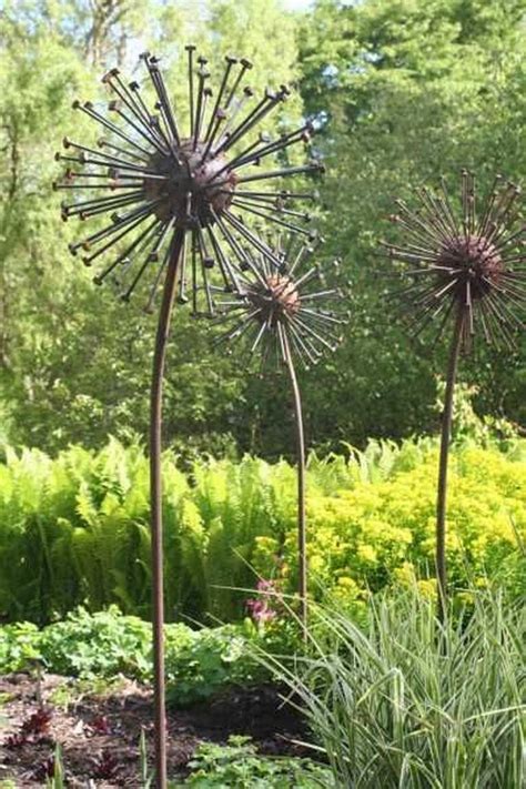 25 Beautiful Garden Sculptures Ideas You Cannot Miss | SharonSable