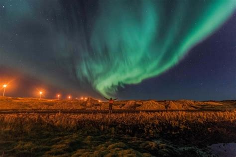 How to Perfectly Capture The Northern Lights in Iceland