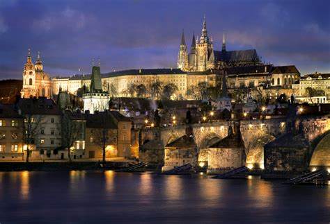 Why NOT to Visit Prague Castle | Eurotrash and Treasure