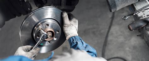 Brake discs replacement. Complete installation guide | Champion Parts