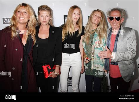 Keith richards and patti hansen hi-res stock photography and images - Alamy