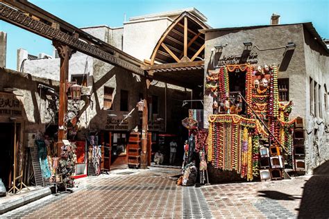 The Dubai Souks // A Guide to the Traditional Arabian Markets of Deira | Dubai vacation, Dubai ...