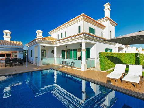 Holiday home Albufeira Algarve Villa Portugal for rent Castelo Beach