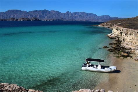 Immerse yourself in the stunning natural beauty of Loreto, Mexico