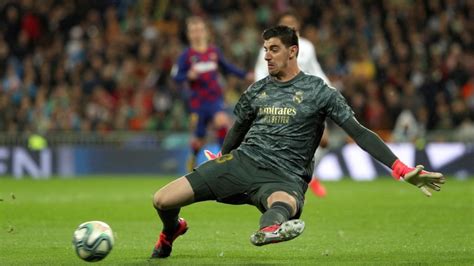 Real Madrid: Courtois makes Clasico history with Real Madrid | MARCA in English