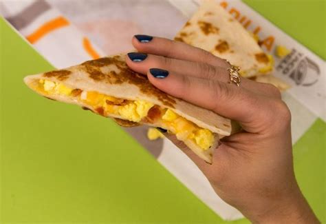 Taco Bell Releases New Breakfast Quesadilla