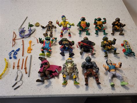 Vintage TMNT action figure lot - 1980s 1990s 13 figures + accessories ...