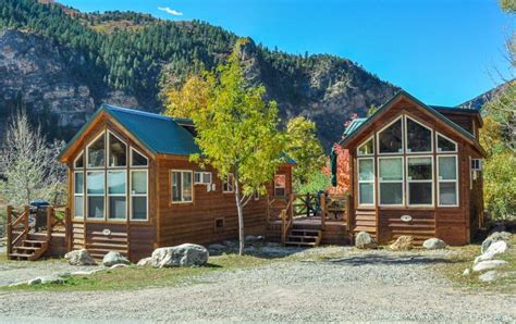 Cabins & Cottages | Glenwood Springs, CO Lodging